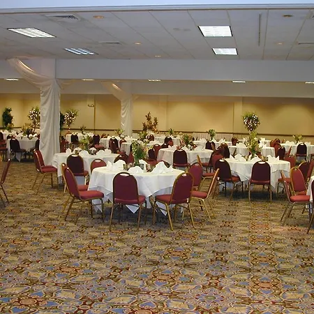 Ramada Plaza Hotel Columbus