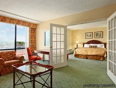 Ramada Plaza Columbus